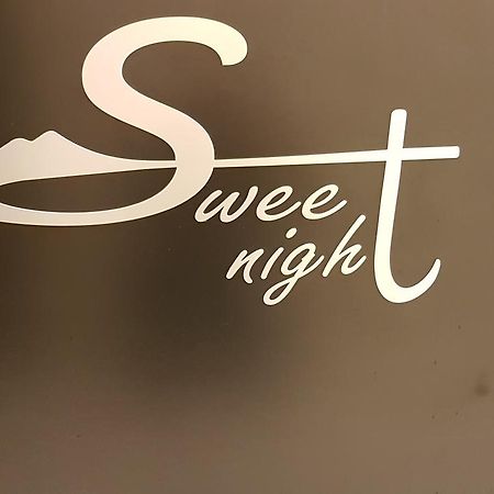 Sweet Night Rooms Neapel Exteriör bild