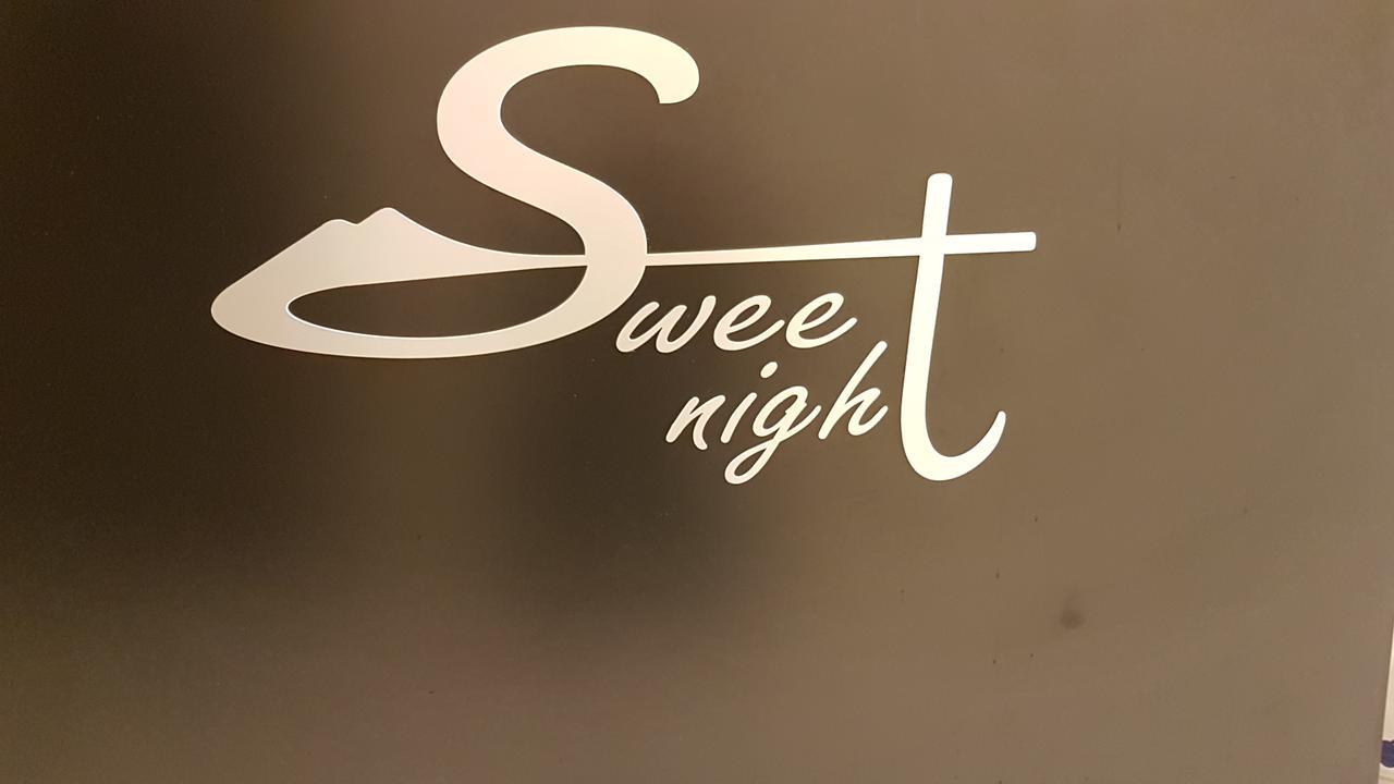 Sweet Night Rooms Neapel Exteriör bild